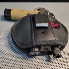 Load image into Gallery viewer, GEN 2 UNIVERSAL IWB AMBIDEXTROUS OPTIC FLASHLIGHT HOLSTER SIZE LARGE