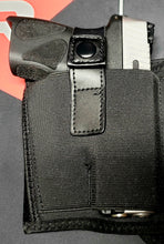 Load image into Gallery viewer, SMALL UNIVERSAL BELLY BAND OPTIC GUN HOLSTER FITS small to large shirt size
